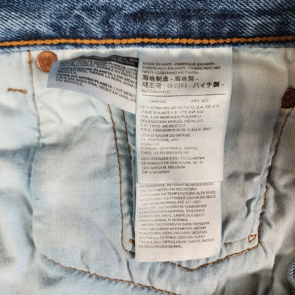 Levis product pair